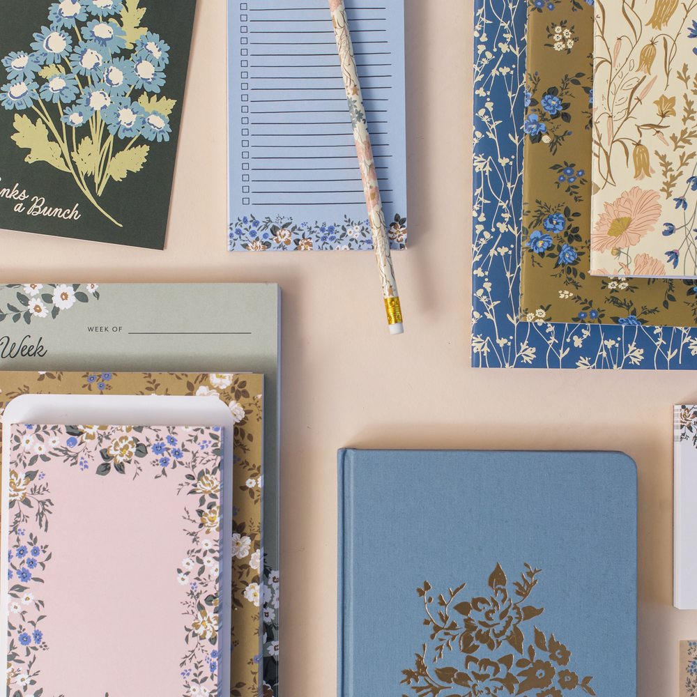 Crafting a Giftable Holiday Collection
