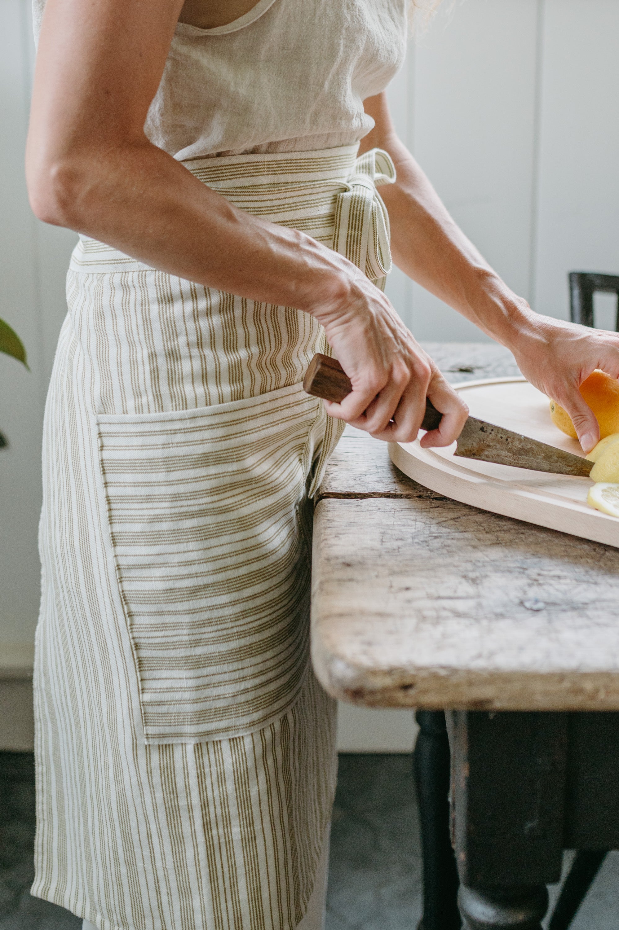 Garden Half-Apron – Shop Flowerie