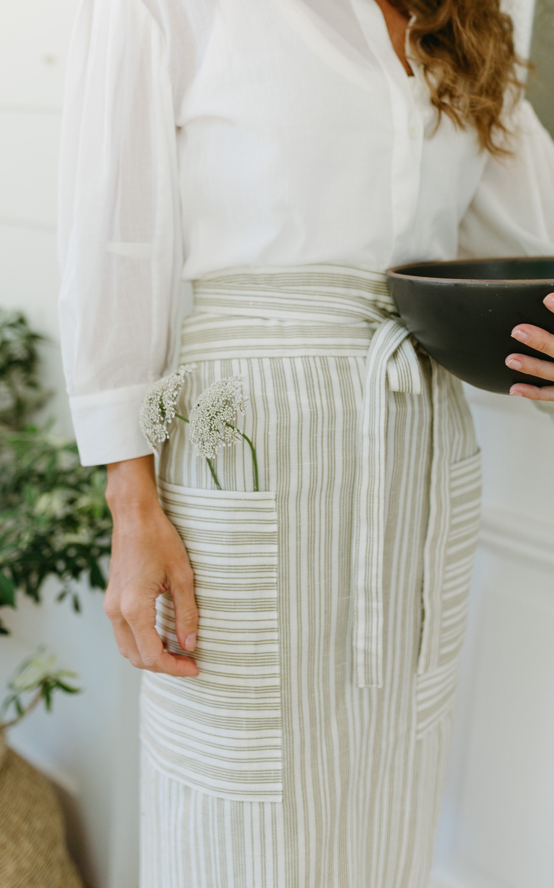 Garden Half-Apron – Shop Flowerie